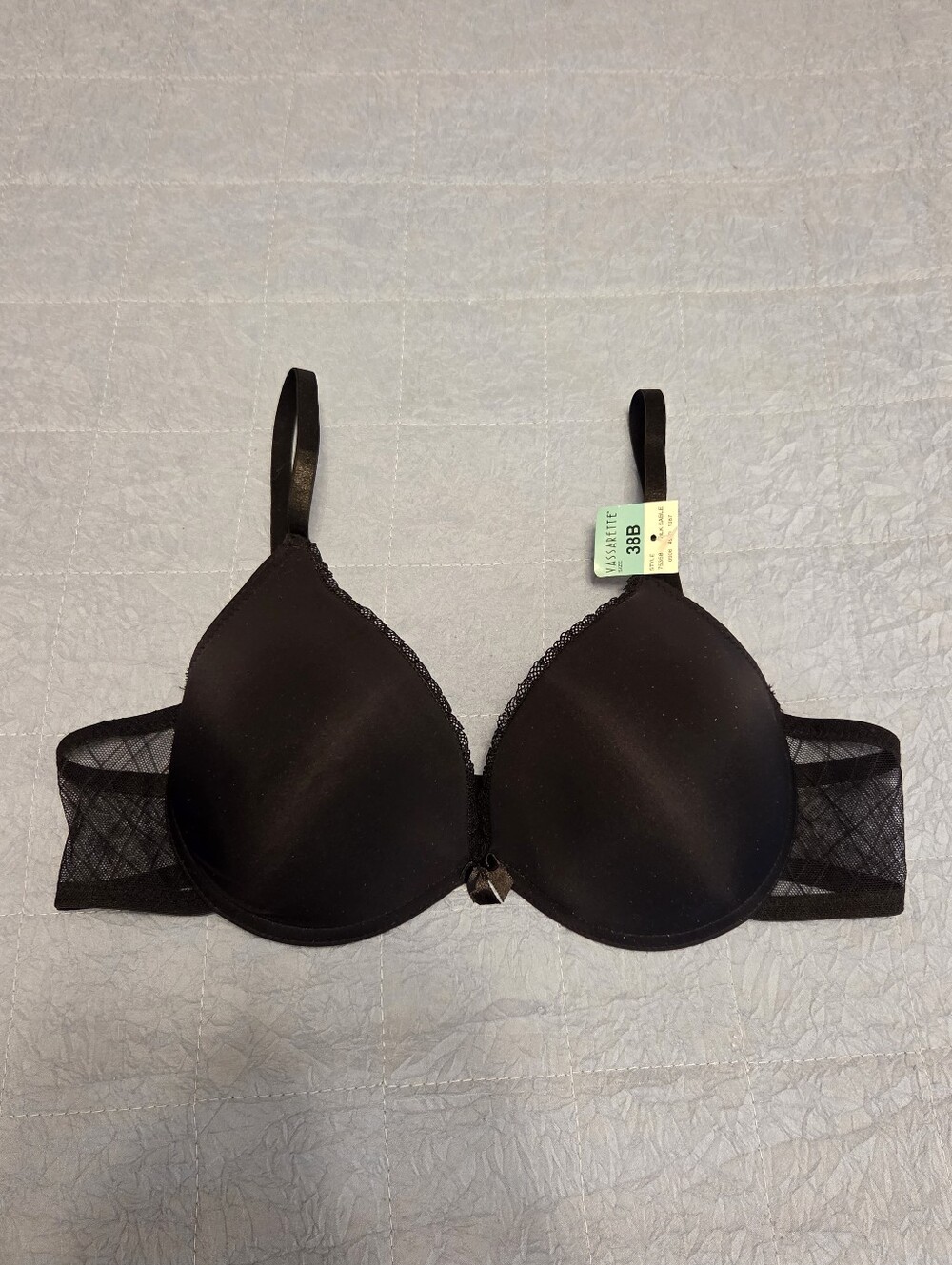 NWT Vassarette Black Push Up Bra Lace Mesh Size 38B